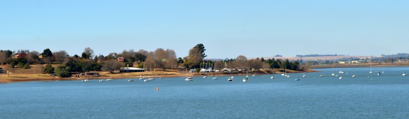 Yachts moored on the dam