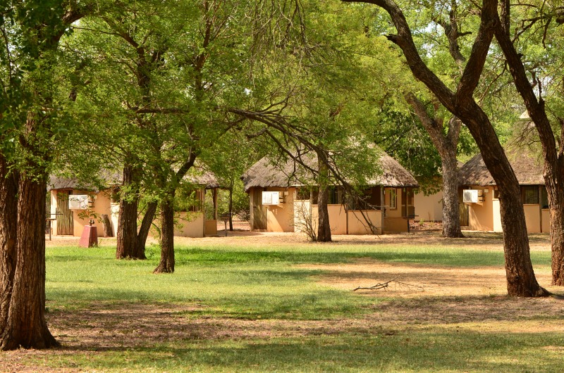 Huts arranged in large circles